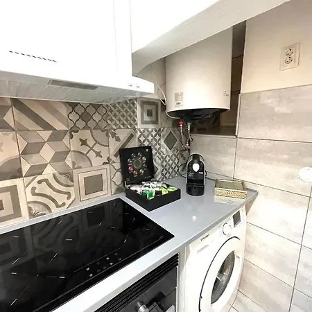 Santos Luxos * Lisboa